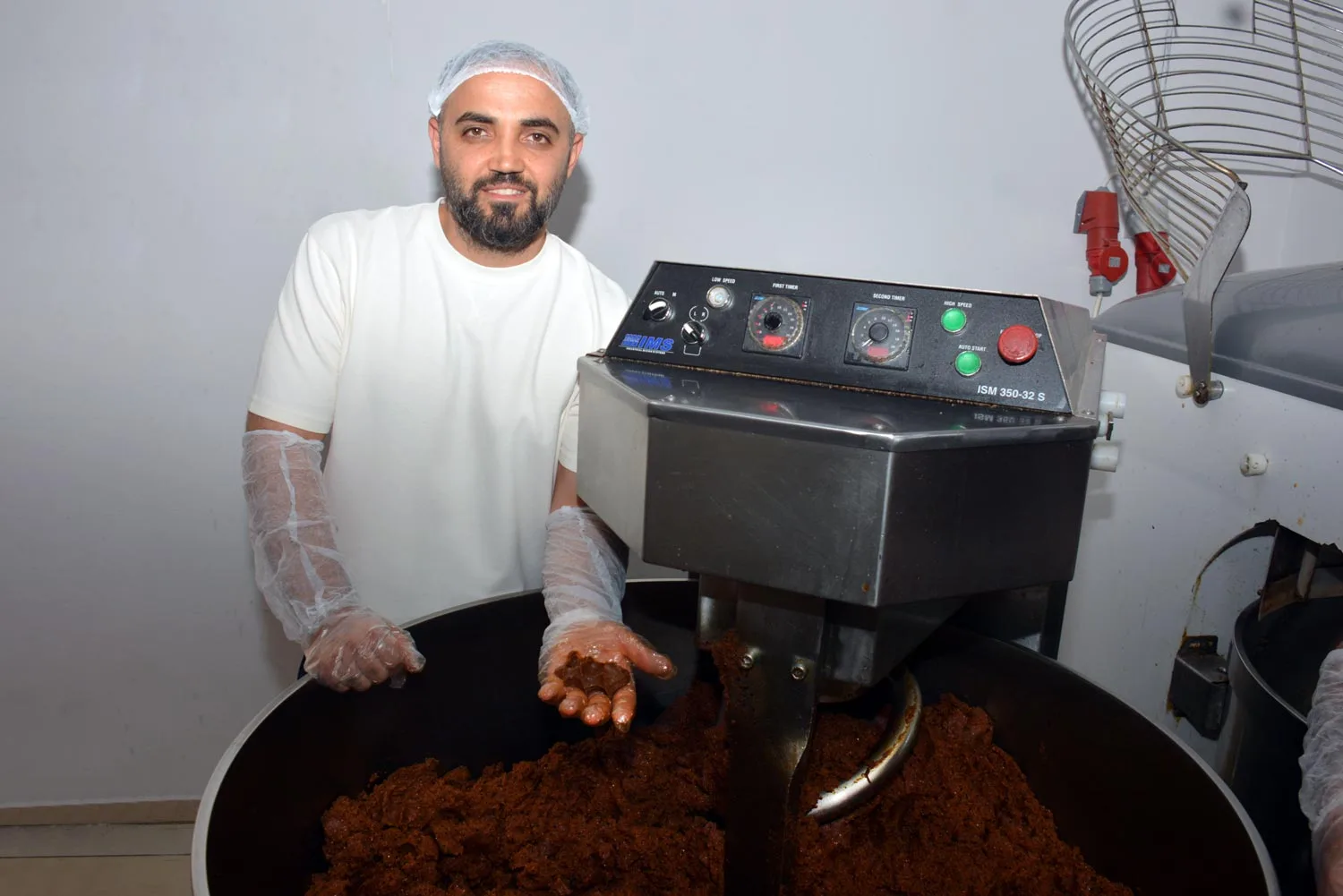 Çiğköfte Yoğurma Makinesi